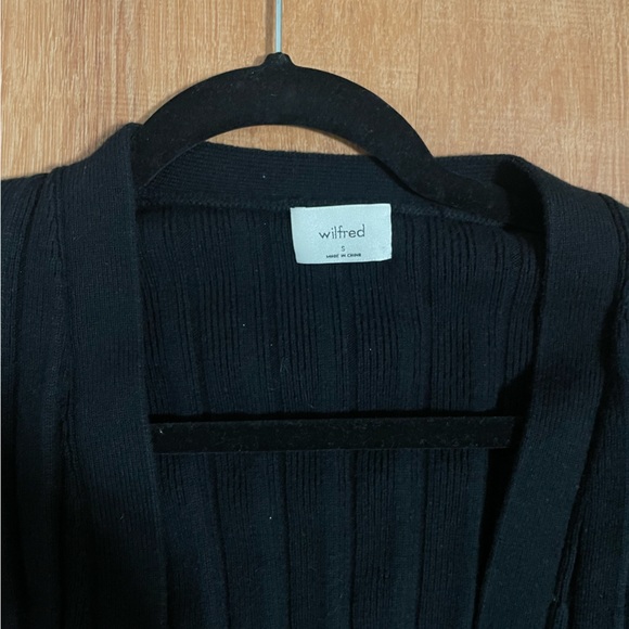 Aritzia Wilfred Plunge Front Cardigan - Picture 2 of 4